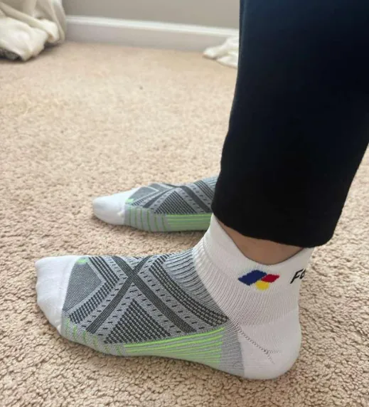 Arch Booster Socks Material